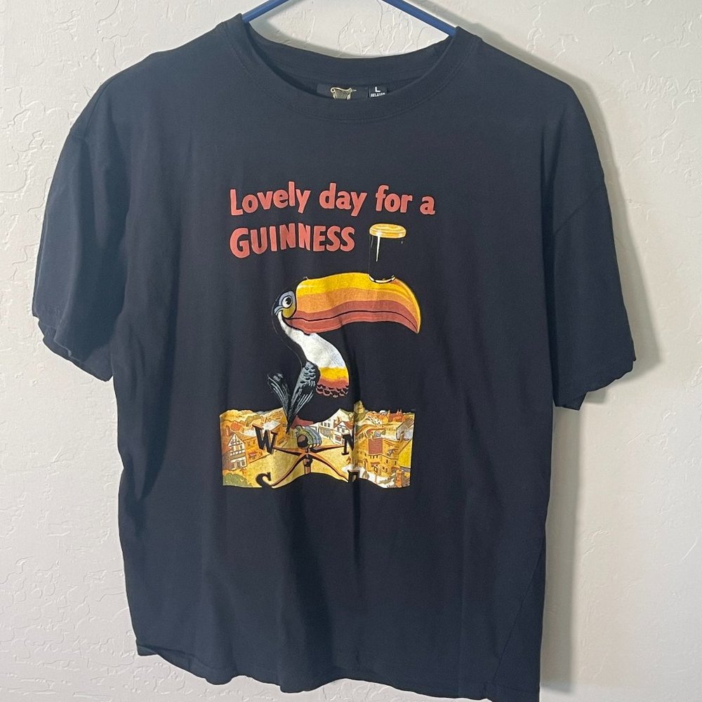 Men's Guinness Tee from the factory in Ireland. Size Large. Worn Once.